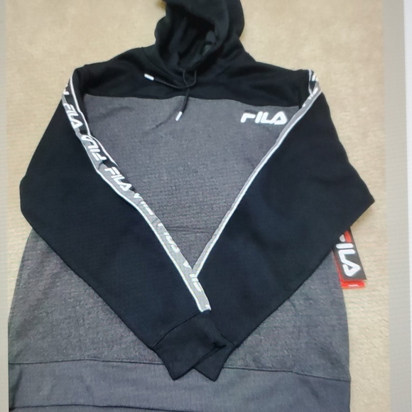 Mens Fila Authentic Training Pullover Hoodie - Picture 2 of 7